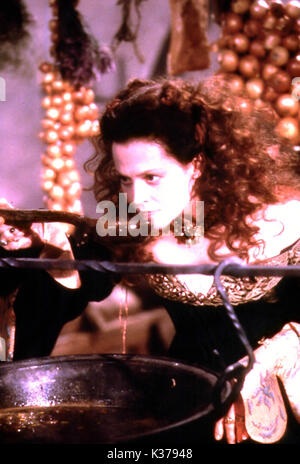 SNOW WHITE EINE GESCHICHTE DES TERRORS INTERSCOPE COMMUNICATIONS/Polygram Filmed ENT Sigourney Weaver Datum: 1997 Stockfoto