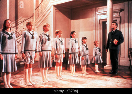 Der Klang der Musik C 20. FOX L-R Vordergrund: CHARMIAN CARR, Nicholas Hammond (Friedrich), Heather Menzies (Louisa), DUANE CHASE (Kurt), ANGELA CARTWRIGHT (Brigitta), DEBBIE TURNER (Marta), KYM CARATH (Gretl), Christopher Plummer Stockfoto