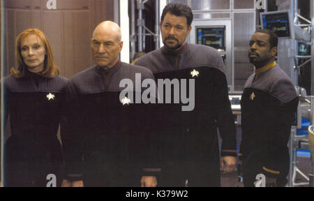 STAR TREK: NEMESIS PARAMOUNT PICTURES GATES McFADDEN, Patrick Stewart, Jonathan Frakes, LEVAR BURTON Datum: 2002 Stockfoto