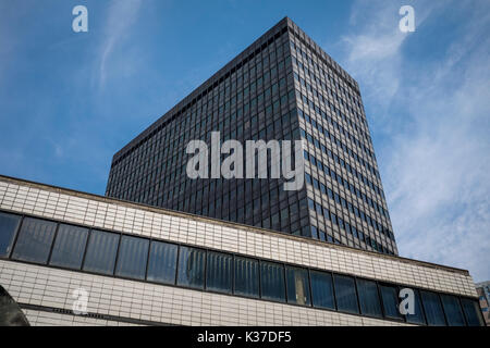 140 London Wall. Internationalen Stil hoher Turm Bürogebäude in der Innenstadt von London, Großbritannien Stockfoto