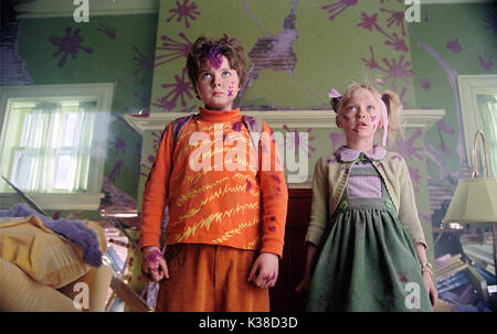 Die Katze im Hut SPENCER BRESLIN und Dakota Fanning (Sally) Datum: 2003 Stockfoto