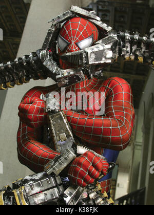 SPIDER-MAN 2 Tobey Maguire betrifft: COMIC Helden, Superhelden Datum: 2004 Stockfoto