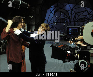 AUSTIN POWERS IN GOLDMEMBER Regisseur JAY ROACH, Mike Myers austin powers IN GOLDMEMBER Datum: 2002 Stockfoto