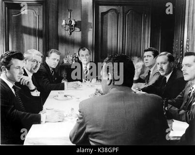 Die LIGA DER HERREN L-R: BRYAN FORBES, ROGER LIVESEY, Richard Attenborough, NIGEL PATRICK, KIERON MOORE, NORMAN BIRD, TERENCE ALEXANDER und, mit zu uns zurück, Jack Hawkins Stockfoto