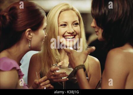 Wie man einen Kerl an 10 Tagen KATHRYN HAHN, Kate Hudson, ANNIE PARISSE Datum: 2003 verlieren. Stockfoto