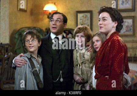 PETER PAN HARRY NEWELL, Jason Isaacs, FREDDIE POPPLEWELL, RACHEL HURD-WOOD, Olivia Williams Datum: 2003 Stockfoto