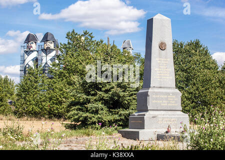 Austerlitz Denkmal Schlachtfeld in der Nähe der Stadt Holubice erinnert französische Truppen mit Kanonen, Mähren, Tschechische Republik Stockfoto