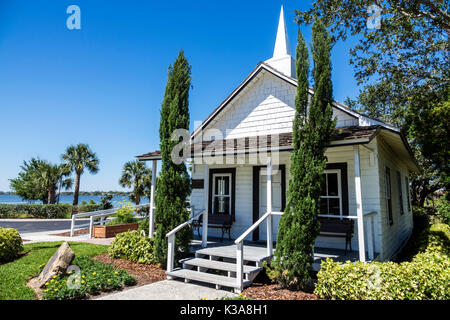 Florida, Ormond Beach, Halifax River Water, Bailey River waterbridge Gardens, Waterfront, Park, Pilgrims Rest primitive Baptist Church, historisches Gebäude, vis Stockfoto