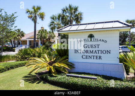 Georgia, Jekyll Island, Barrier Island, Guest Information Center, Eingangsschild, Besucher reisen Reise touristischer Tourismus Wahrzeichen Kultur Stockfoto