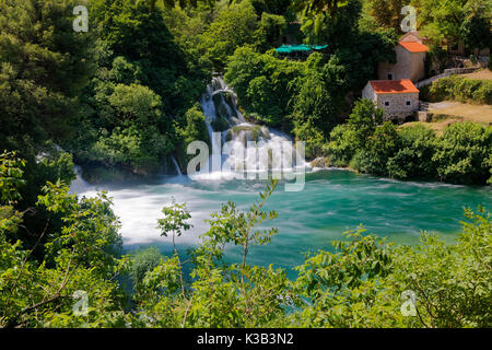 Wasserfall Smotcycleinski Buk, Nationalpark Krka, Sibenik-Knin, Dalmatien, Kroatien Stockfoto