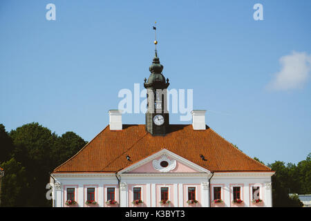 Tartu Rathaus im historischen Zentrum, Estland Stockfoto