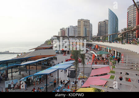 Peru, Lima, Miraflores, Playa Costa Verde, Larcomar, Stockfoto