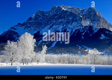 Österreich, Tirol, Ehrwalder Becken (Becken), Zugspitze (Berg), Zugspitz massiv, Stockfoto