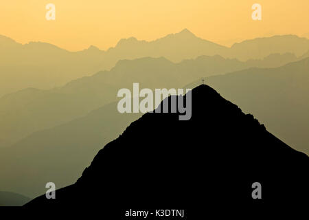 Österreich, Tirol, Wettersteingebirge, WettersteinHinteres Wettersteingebirge (hinten Wettersteingebirge), Stockfoto