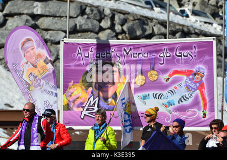 Skifahren, Skirennen, Ski-Weltcup, Fanverein, Stockfoto