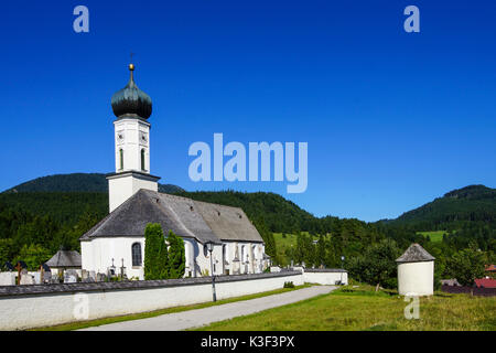 Kirche St. Nikolaus in Jachenau, Isarwinkel (Region), Bayern, Oberbayern, Deutschland Stockfoto