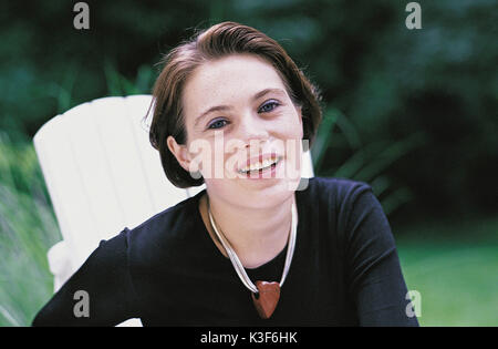 Junge Frau lachen Stockfoto