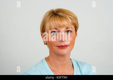Bildnis einer blonden Frau Stockfoto