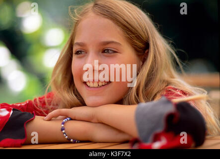 Porträt der lachende Mädchen Stockfoto