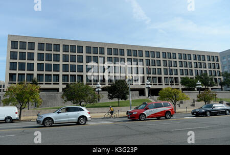 . 31 Aug, 2017. Das US-Arbeitsministerium Gebäude sitzt auf der Constitution Avenue, in der Nähe von Capitol Hill. Credit: Chuck Myers/ZUMA Draht/Alamy leben Nachrichten Stockfoto