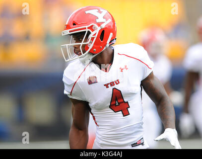 Pittsburgh, PA, USA. 2. Sep 2017. Damoun Patterson #4 Während der Pitt Panthers vs Youngstown St. Pinguine Spiel am Heinz Feld in Pittsburgh, PA. Jason Pohuski/CSM/Alamy leben Nachrichten Stockfoto