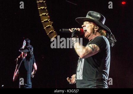 Vancouver, Kanada. 1. Sep 2017. American Rock Band Guns N' Roses während ihrer "Nicht in diesem Leben"-Tour im BC Place Stadium in Vancouver, BC, Kanada. Credit: Jamie Taylor/Alamy Leben Nachrichten. Stockfoto