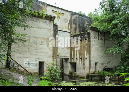 Region Masuren, Polen. 2. September 2017. Ns-Damm Mazurski Kanal ist am 2. September 2017 in Lesniewo, Polen gesehen. Bleibt der unvollendeten Schleuse der Masurischen Kanal Credit: Michal Fludra/Alamy leben Nachrichten Stockfoto