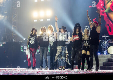 Vancouver, Kanada. 1. Sep 2017. American Rock Band Guns N' Roses während ihrer "Nicht in diesem Leben"-Tour im BC Place Stadium in Vancouver, BC, Kanada. Credit: Jamie Taylor/Alamy Leben Nachrichten. Stockfoto