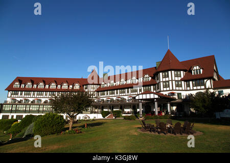 Die Algonquin Resort in St. Andrews by-the-Sea in New Brunswick, Kanada. Das luxuriöse Hotel verfügt über einen Pool, Spa und Gärten. Stockfoto