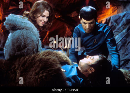 STAR TREK Series#3/Episode#23/All Our Yesterdays Tx Datum: 14/03/69 MARIETTE HARTLEY, LEONARD NIMOY, DEFOREST KELLEY STAR TREK Series#3/Episode#23/All Our Yesterdays Tx Datum: 14/03/69 MARIETTE HARTLEY, LEONARD NIMOY, DEFOREST KELLEY Stockfoto