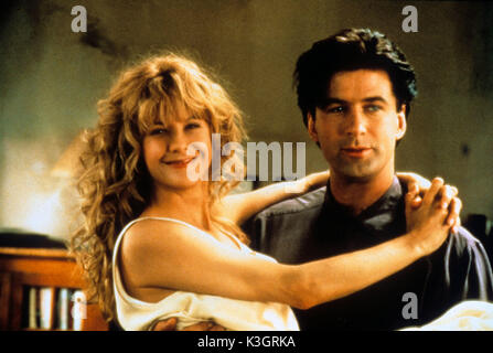 Auftakt zu einem Kuss Meg Ryan, ALEC BALDWIN Datum: 1992 Stockfoto