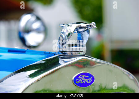 Oldtimer Rallye 'Herkomer Konkurrenz" in Landsberg Lech für mindestens 80 Jahre alten Autos, hier in der Nähe Detail Der Ford Tourer Stockfoto