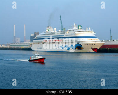 Kreuzfahrtschiff, Le Havre, Normandie, Frankreich Stockfoto