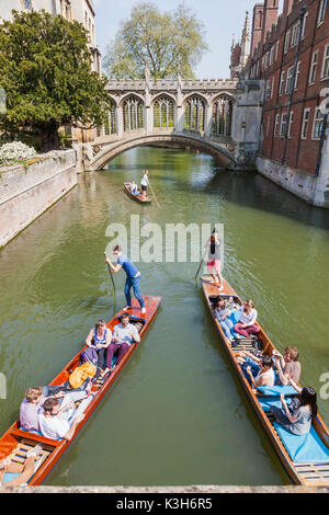 England, Cambridgeshire, Cambridge, St.Johannes College, Seufzer-Brücke Stockfoto