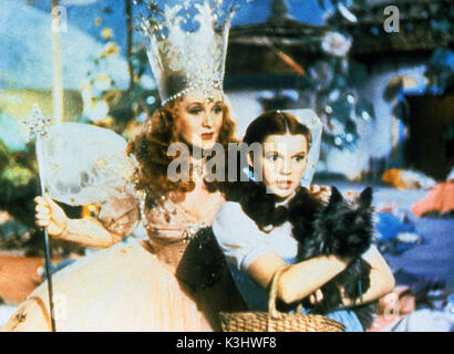 Der Zauberer von Oz BILLIE BURKE, Judy Garland Datum: 1939 Stockfoto