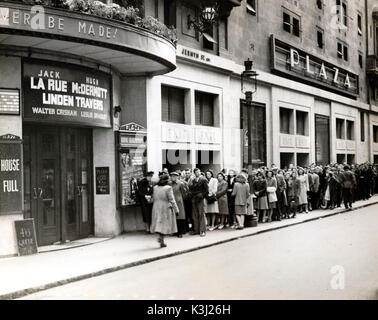 PLAZA CINEMA, untere Regent Street, London hat das Haus voll Anzeichen für die sensationellen Film 1948 KEINE ORCHIDEEN FÜR MISS BLANDISH Stockfoto