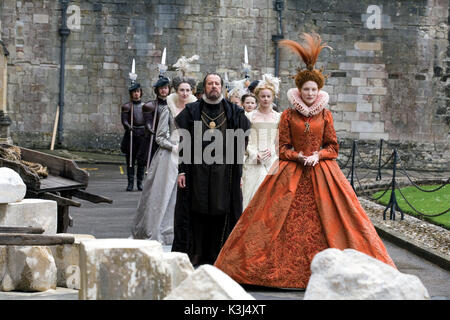 ELIZABETH: DAS GOLDENE ZEITALTER Geoffrey Rush als Sir Francis Walsingham ABBIE CORNISH als Bess Throckmorton, CATE BLACNHETT als Königin Elizabeth I NICHT IN BEREIT, BIS JAN 2008 ELIZABETH: DAS GOLDENE ZEITALTER Geoffrey Rush als Sir Francis Walsingham, ABBIE CORNISH als Bess Throckmorton, CATE BLACNHETT als Königin Elizabeth I Datum: 2007 Stockfoto