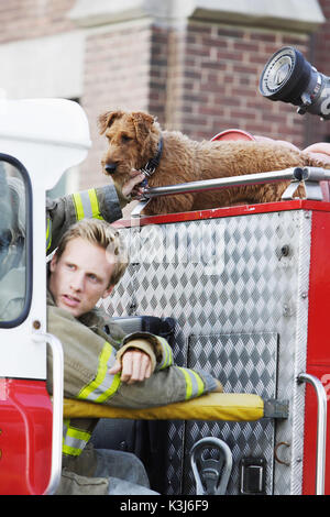 Firehouse Dog Für weitere Informationen wenden Sie sich bitte an Ihren lokalen Twentieth Century Fox Pressestelle. FIREHOUSE DOG Datum: 2007 Stockfoto