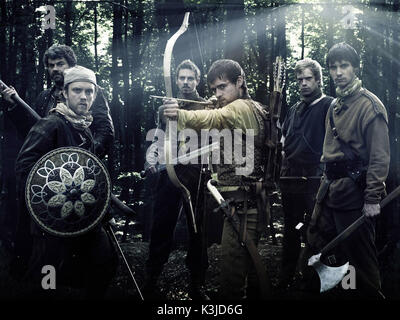 ROBIN HOOD SAM TROUGHTON so viel, GORDON KENNEDY als Little John, Joe Armstrong als Allan ein Dale, Jonas Armstrong als Robin Hood, WILLIAM BECK als Roy und HARRY LLOYD wie Scarlett ROBIN HOOD Stockfoto