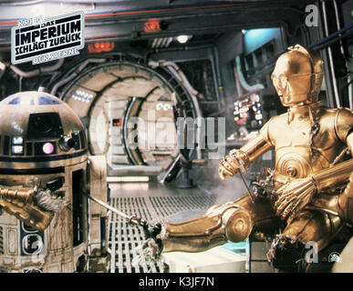 STAR WARS: Episode V - Das Imperium schlägt zurück R2-D2 und C-3PO STAR WARS: Episode V - Das Imperium schlägt zurück Stockfoto