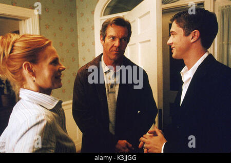 IN GUTER GESELLSCHAFT Marg Helgenberger, Dennis Quaid, Topher Grace IN GUTER GESELLSCHAFT Datum: 2004 Stockfoto
