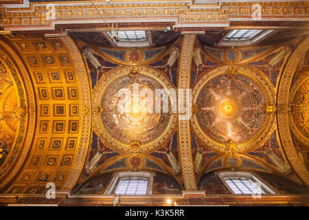 England, London, der Stadt, St. Pauls Cathedral, der Chor-Decke Stockfoto