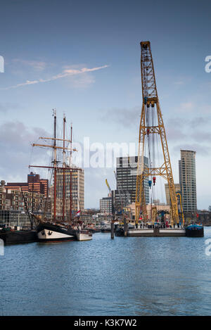 Niederlande, Rotterdam, Maritime Museum unter freiem Himmel, dawn