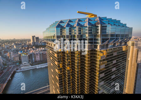 Japan, Tokyo City, Asakusa Viertel, Gebäude von Sumida River Stockfoto