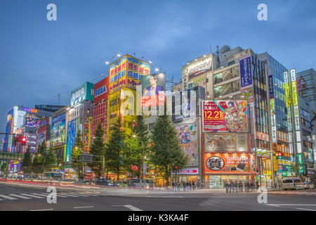 Japan, Tokyo City, Akihabara Bezirk Chuo Avenue Stockfoto