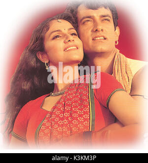 LAGAAN: ONCE UPON A TIME IN INDIEN GRACY SINGH, AAMIR KHAN Datum: 2001 Stockfoto