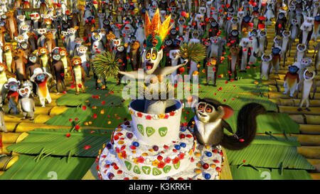 MADAGASCAR: ESCAPE 2 AFRICA Sacha Baron Cohen als König Julien, Cedric The Entertainer wie Maurice Datum: 2008 Stockfoto