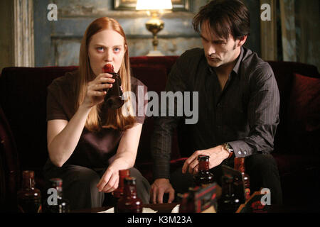 TRUE BLOOD Serie, 2/Episode 1 / Nichts aber das Blut Deborah Ann Woll wie Jessica Hamby, Stephen Moyer, als Bill Compton Datum: 2008 Stockfoto