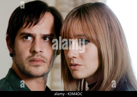 "DER Baader Meinhof Komplex aka der BAADER-MEINHOF KOMPLEX MORITZ BLEIBTRAU als Andreas Baader, Johanna Wokalek als Gudrun Ensslin, Baader Meinhof Komplex Datum: 2008 Stockfoto