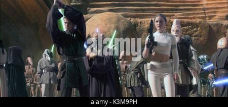 STAR WARS: Episode II - Angriff der Klonkrieger EWAN MCGREGOR STAR WARS: Episode II - Angriff der Klonkrieger EWAN MCGREGOR Datum: 2002 Stockfoto